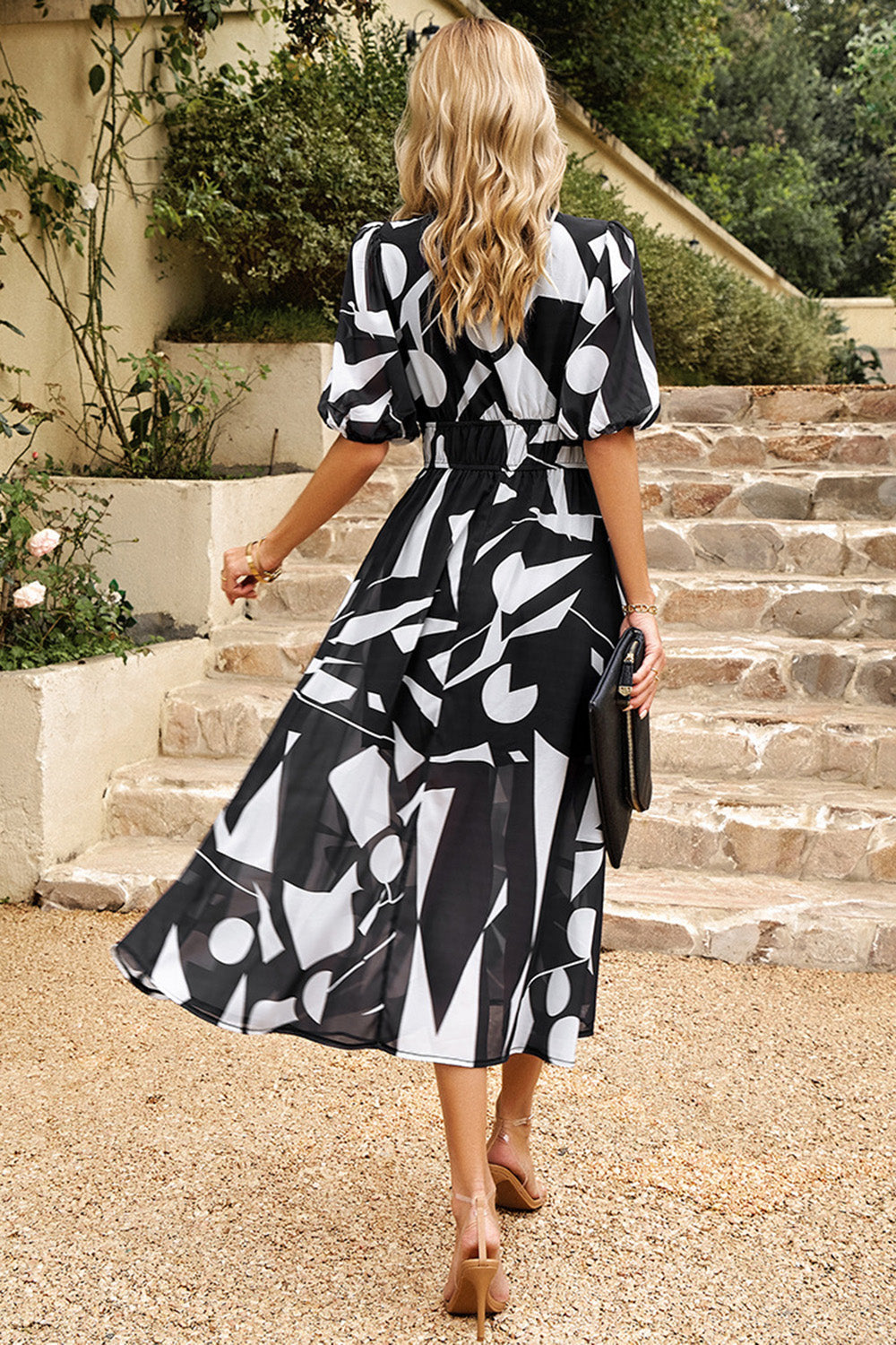 Robe d’été imprimée col V noir à col imprimé