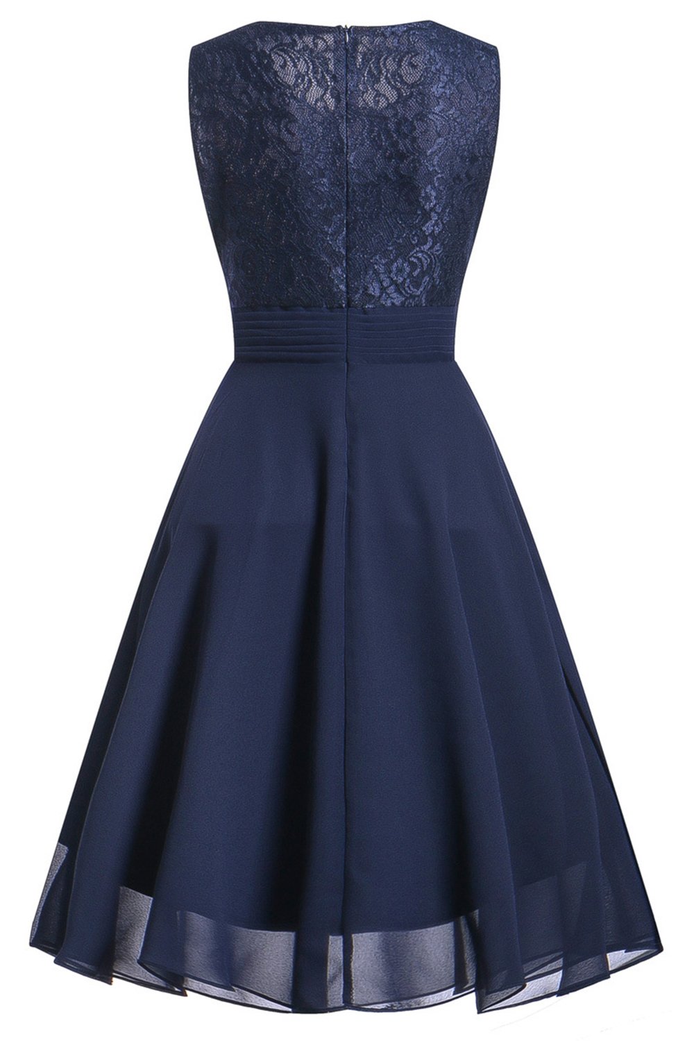 Robe de mariée en dentelle marine avec volants