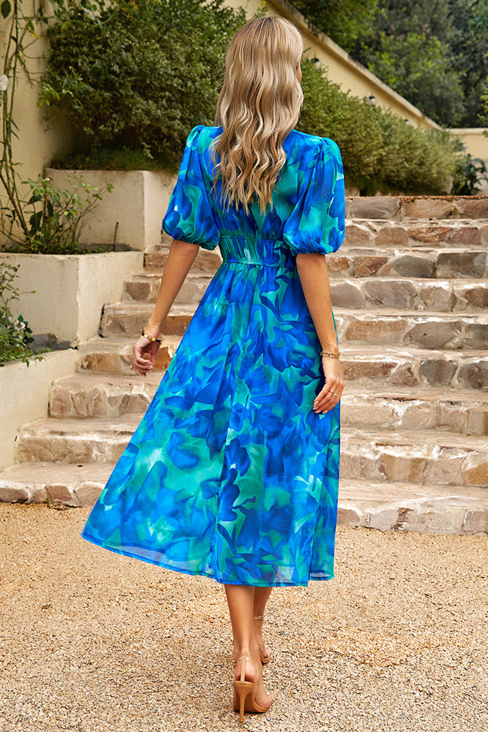 Robe d’été imprimée col V noir à col imprimé